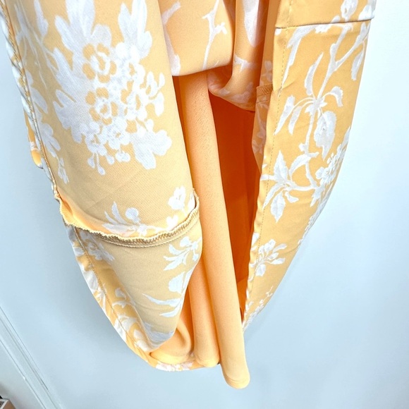Butter Yellow Floral Cowl Neck Slip Dress Fairycore Small Abercrombie & Fitch - Picture 7 of 11